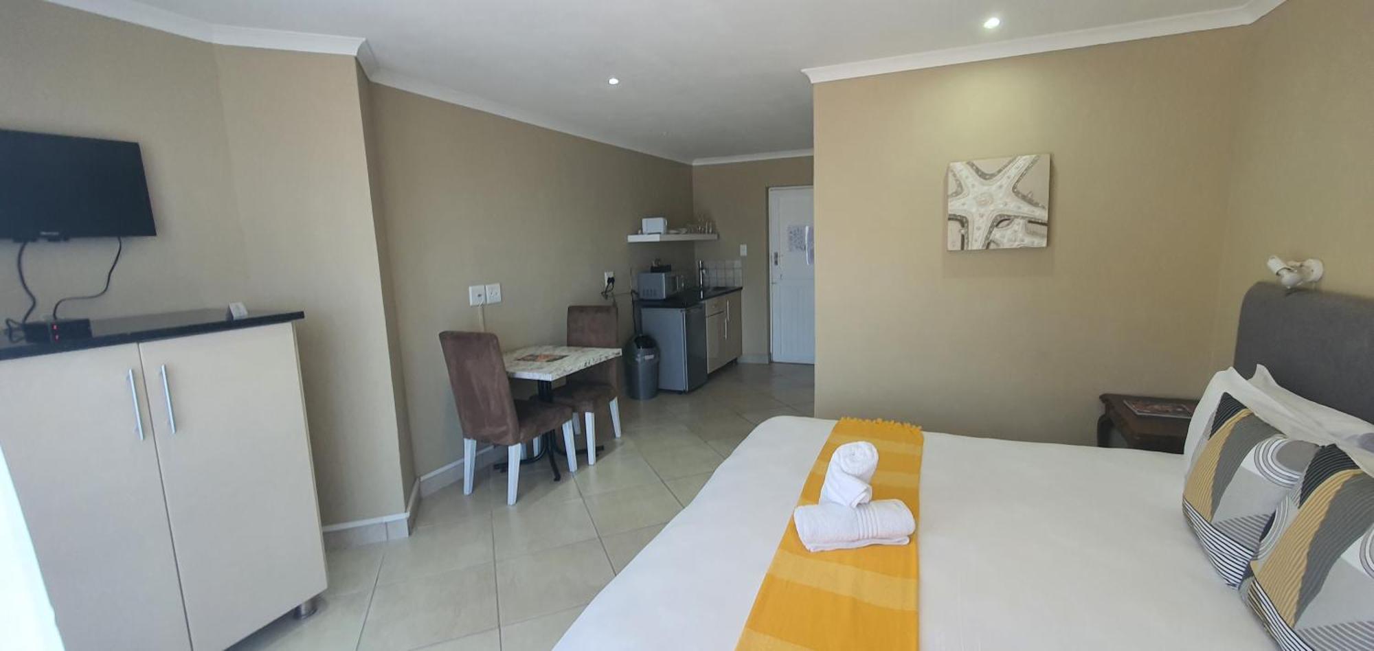 Point Village Hotel&Self Catering Mossel Bay Exteriör bild