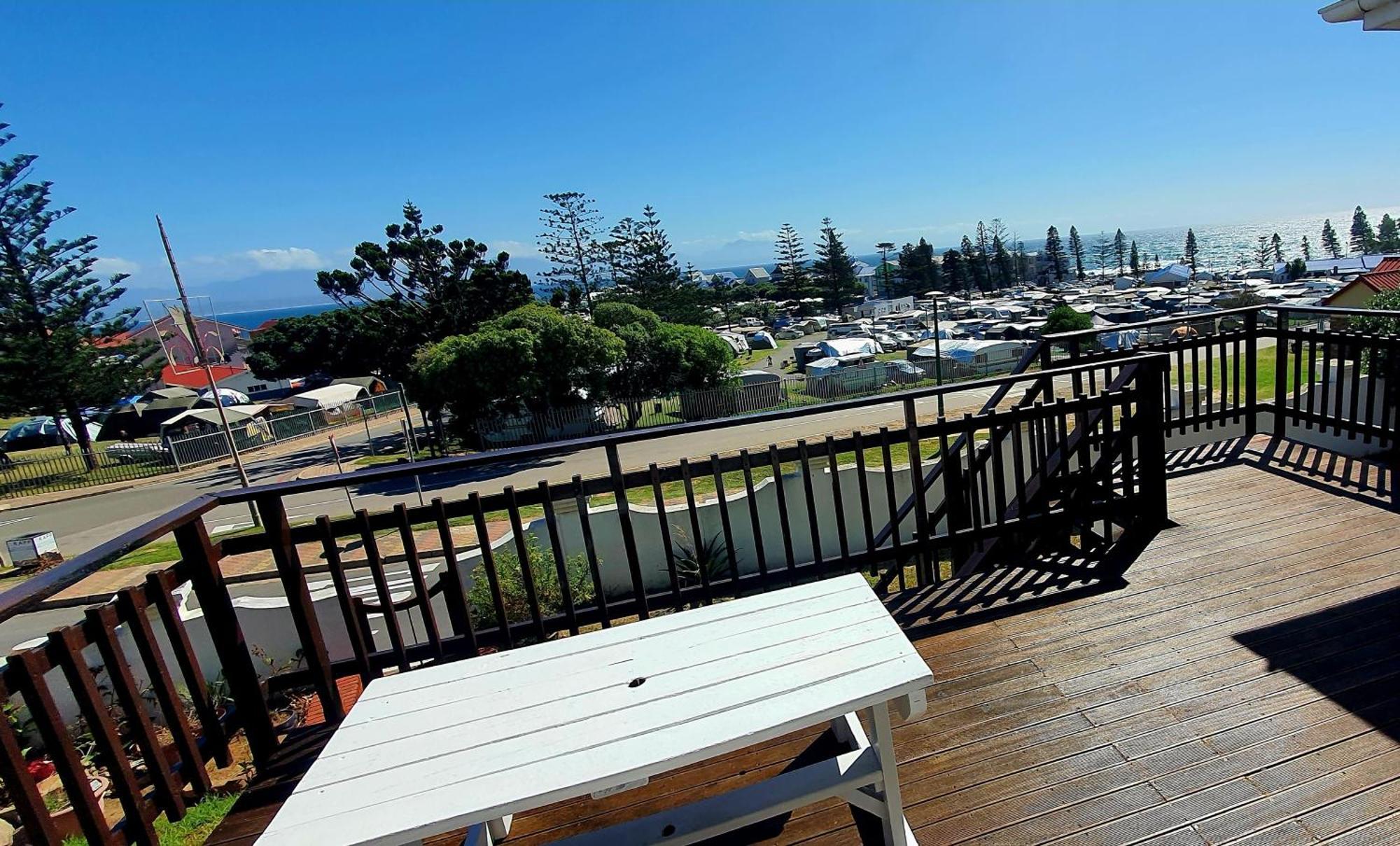 Point Village Hotel&Self Catering Mossel Bay Exteriör bild
